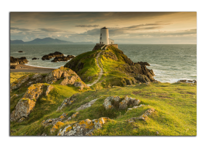 Maják na pobřeží